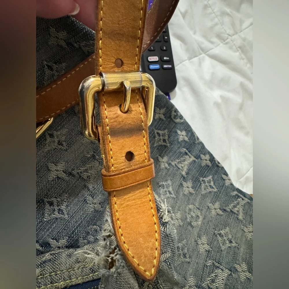 Louis Vuitton Denim Baggy GM - Picture 10 of 13